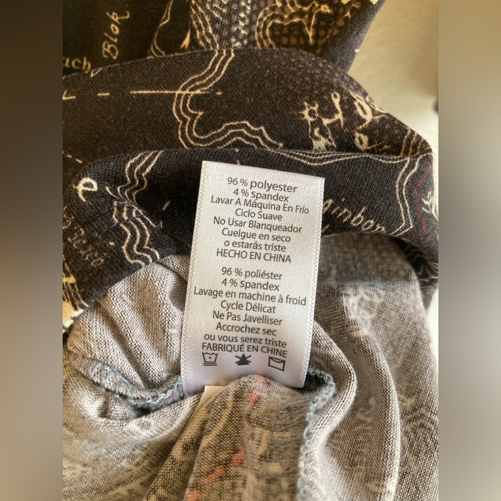 LuLaRoe Unisex Randy T with Antique Map Design Size S - Picture 8 of 11
